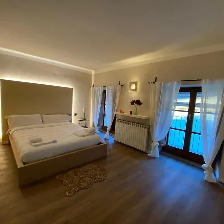 Apartament Vacancy 5 Your House Downtown *