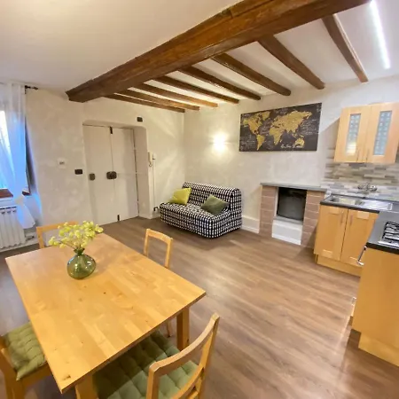 Apartamento Vacancy 5 Your House Downtown Turim