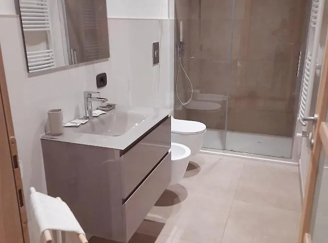 Vacancy 5 Your House Downtown * Turín